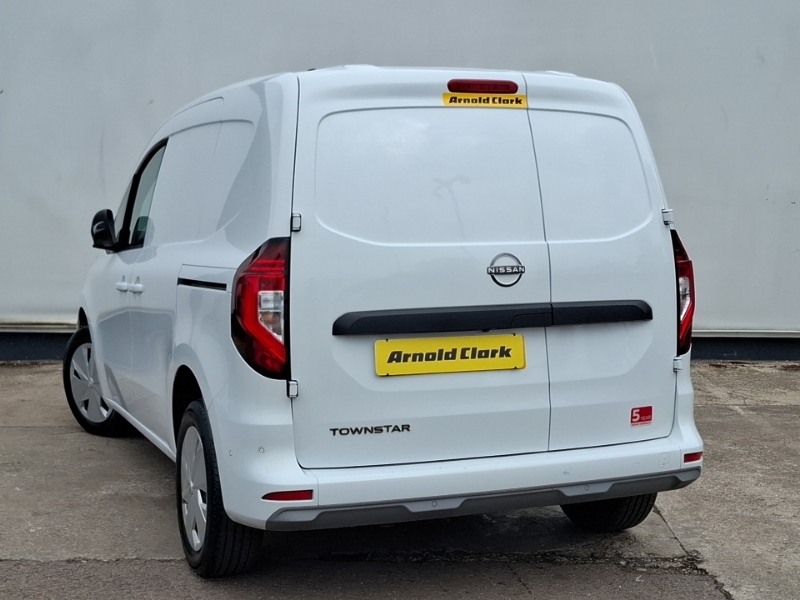 Nissan TOWNSTAR 1.3 Tekna Van White #2