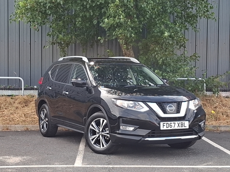 Nissan X-Trail 1.6 Dig-t N-connecta Black