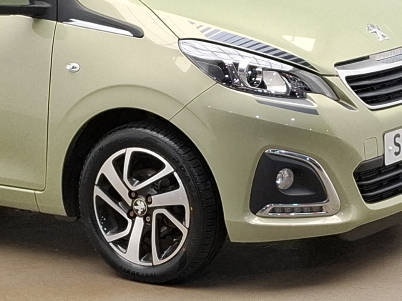 Peugeot 108 1.0 72 Collection Silver #19