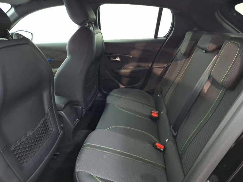 Peugeot e-208 100Kw Gt 50Kwh Black #6