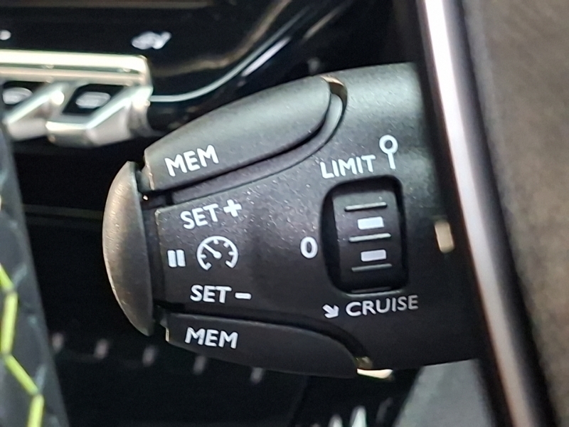 Peugeot e-208 51Kwh Gt Hatchback Grey #14