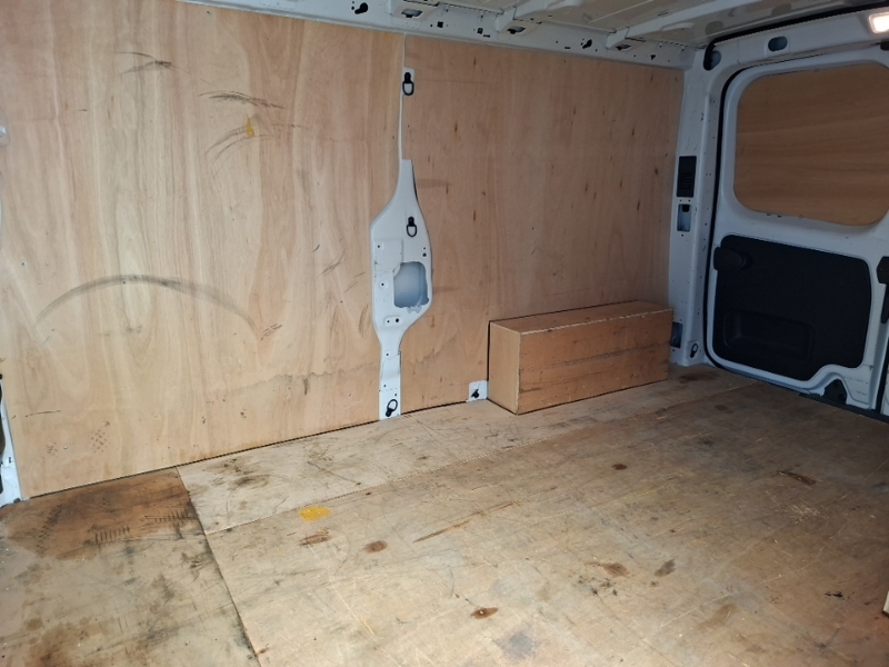 Renault Trafic Ll30 Blue Dci 130 Advance Safety Van White #6