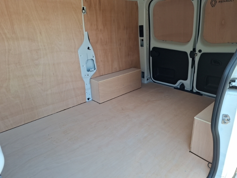 Renault Trafic Sl30 Blue Dci 150 Extra Safety Van White #6