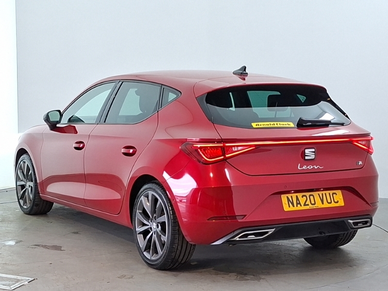 Seat Leon 1.5 Etsi 150 Fr First Edition Dsg Red #2