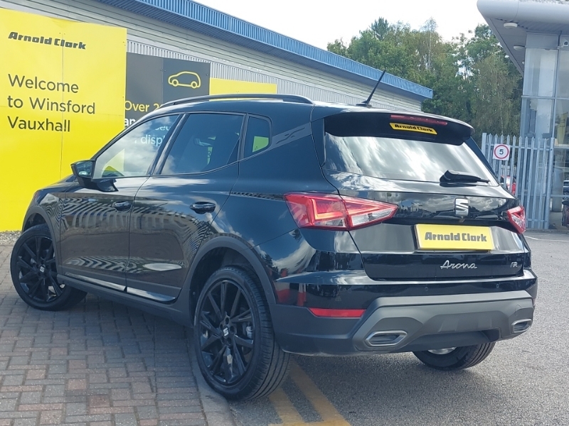 Seat Arona 1.0 Tsi 115 Fr Black Edition Dsg Black #2