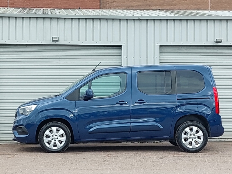 Vauxhall Combo Life 1.5 Turbo D Se 7 Seat Blue #4