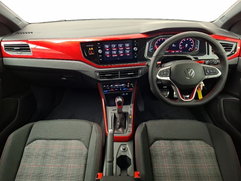 Volkswagen Polo 2.0 Tsi Gti Dsg White #3