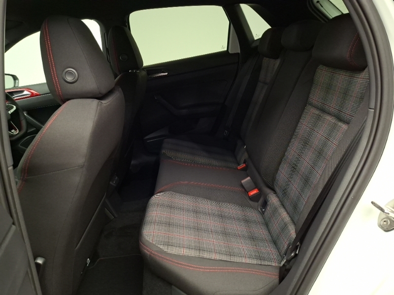 Volkswagen Polo 2.0 Tsi Gti Dsg White #6