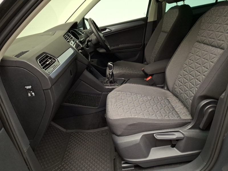 Volkswagen Tiguan 1.5 Tsi 150 Life Grey #5