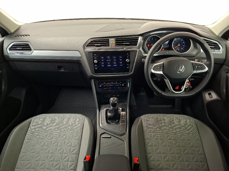 Volkswagen Tiguan 1.5 Tsi 150 Life Grey #3