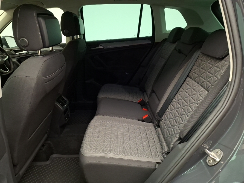 Volkswagen Tiguan 1.5 Tsi 150 Life Grey #6