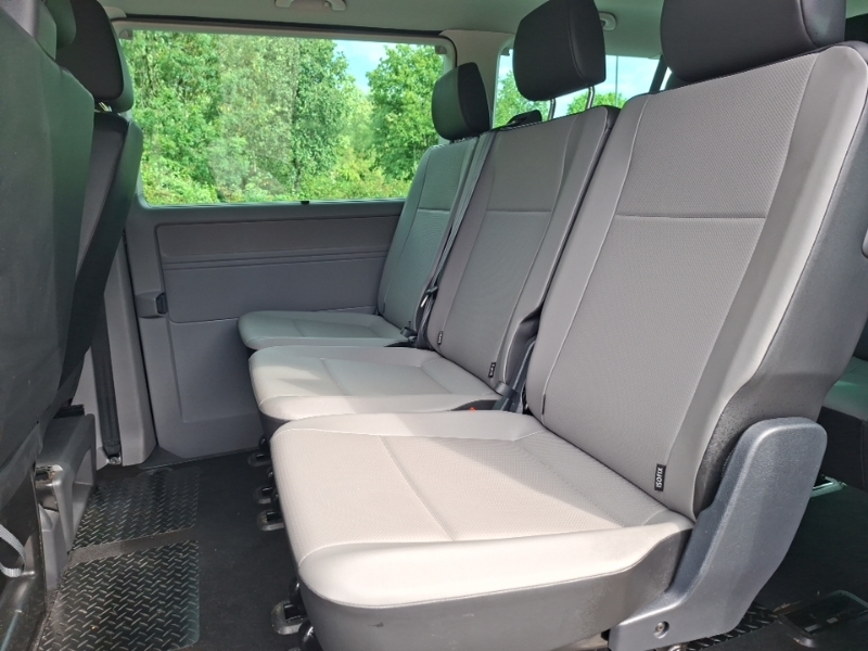 Volkswagen Transporter Shuttle 2.0 Tdi 150Ps Se Minibus Grey #6