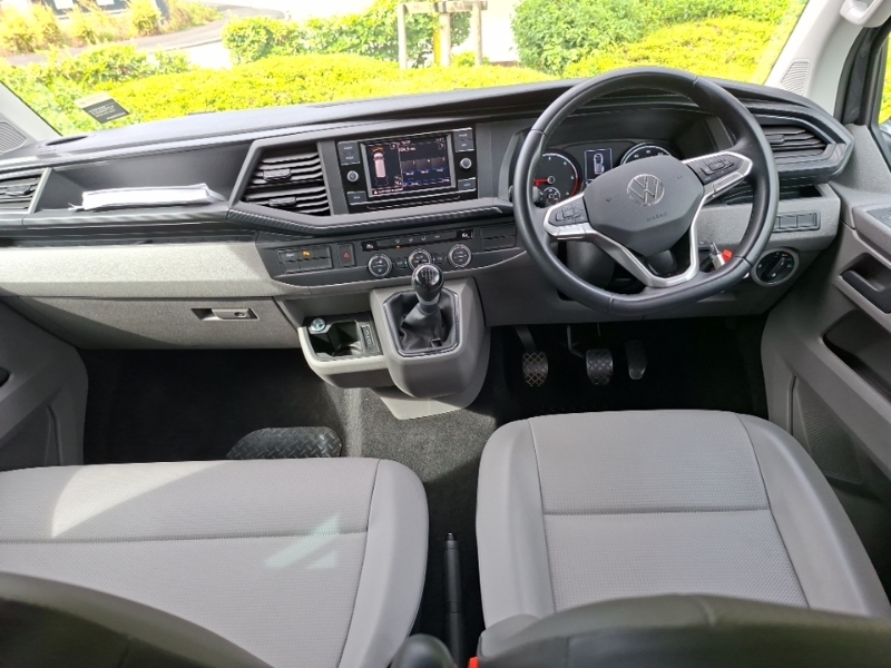 Volkswagen Transporter Shuttle 2.0 Tdi 150Ps Se Minibus Grey #3