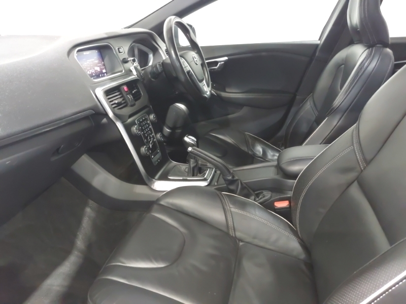 Volvo V40 T3 152 R Design Pro Silver #5