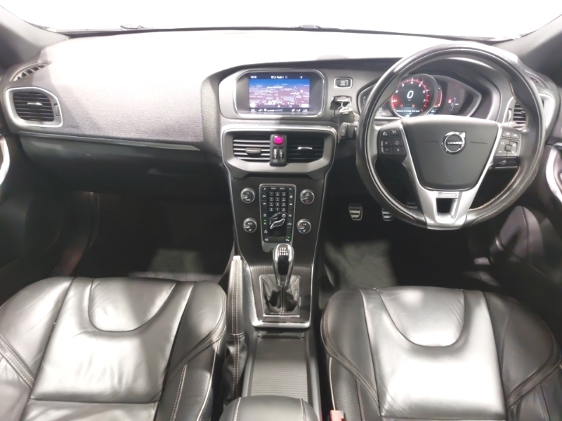 Volvo V40 T3 152 R Design Pro Silver #3