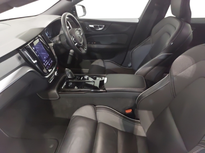 Volvo V60 2.0 T6 Recharge Phev R Design Awd Silver #5