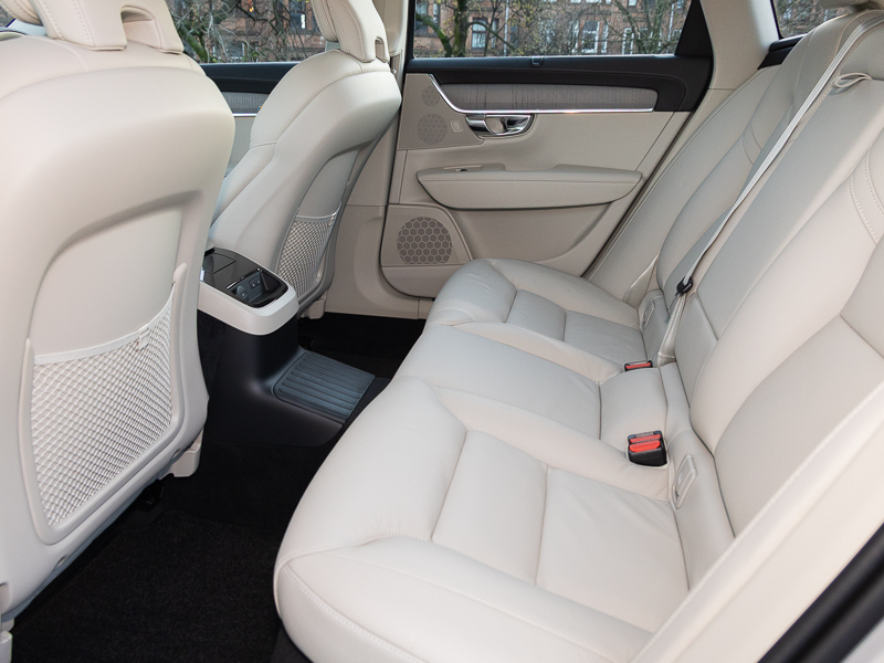 Volvo V90 2.0 T6 350 Phev Plus Dark Awd Silver #6
