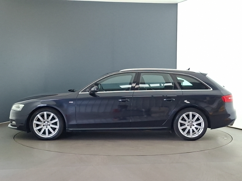 Audi A4 2.0 Tdi Black Edition Red Low Tax Ha Red #4