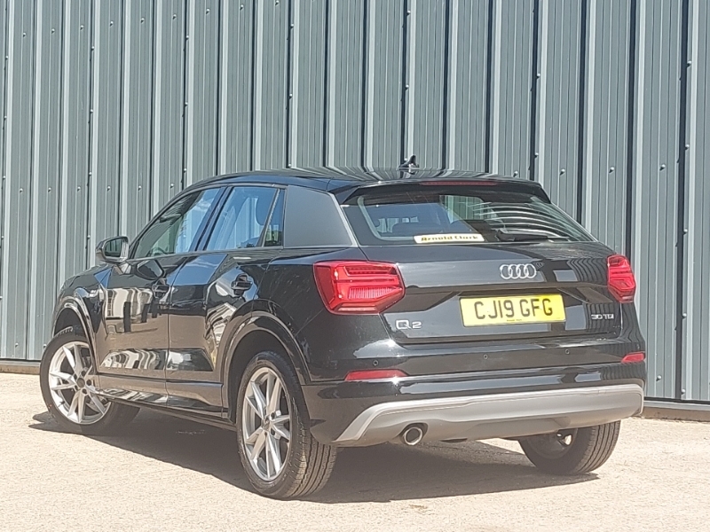 Audi Q2 30 Tdi S Line CJ19GFG Black #2