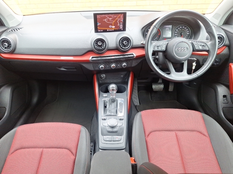 Audi Q2 30 Tdi Sport S Tronic AE69PYX Silver #3