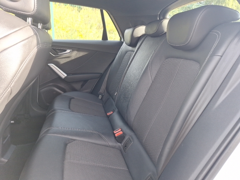 Audi Q2 35 Tfsi S Line ET23LFP White #6