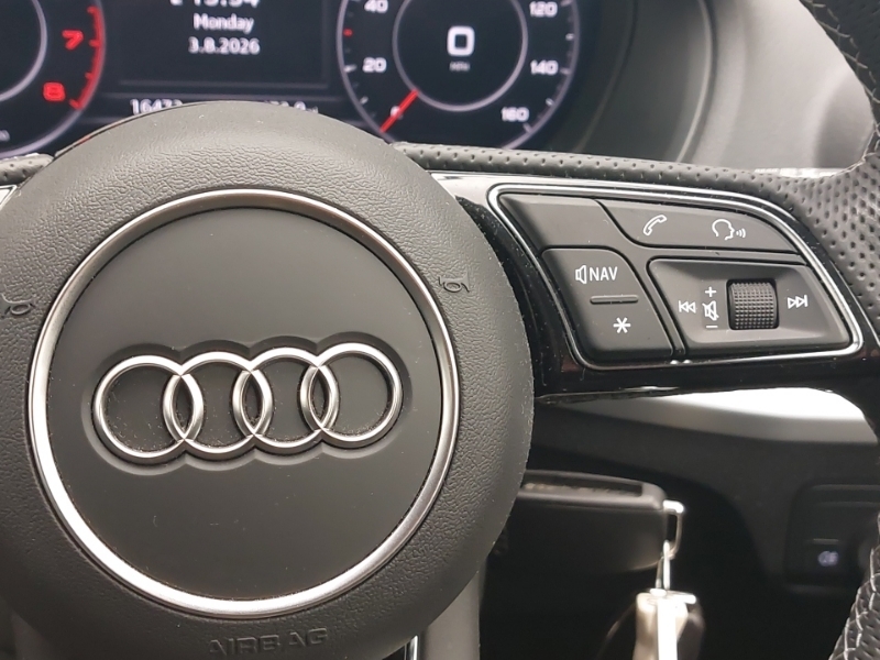 Audi Q2 1.5 Tfsi 35 S Line Suv 150 Ps Grey #13
