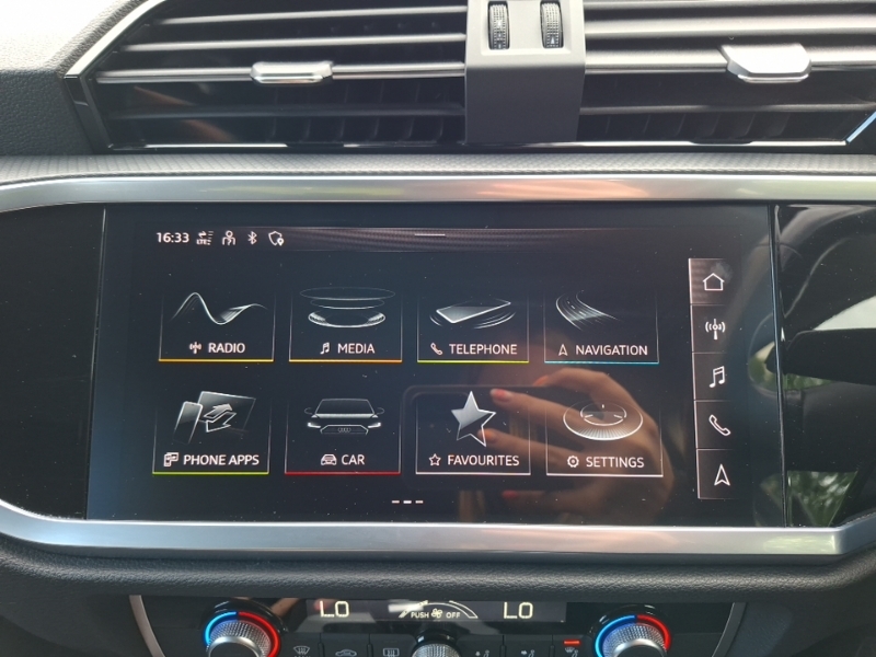 Audi Q3 Audi Q3 Black Edition 35 Tfsi 150 Ps S Tronic Grey #9