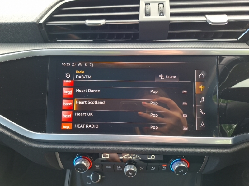Audi Q3 Audi Q3 Black Edition 35 Tfsi 150 Ps S Tronic Grey #11