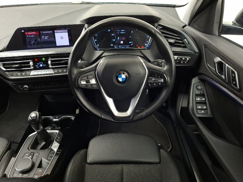 BMW 1 Series 118I M Sport White #8