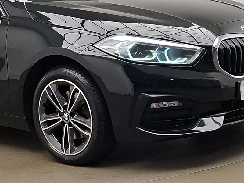 BMW 1 Series 118I M Sport White #20