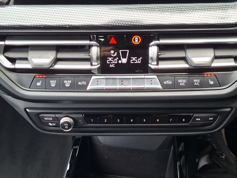 BMW 1 Series 118I M Sport Black #15