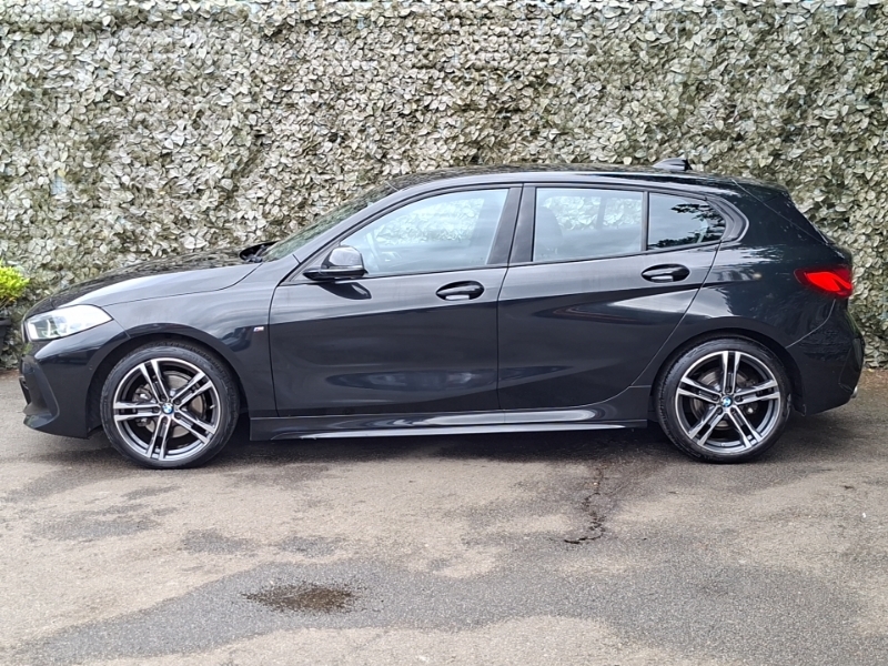 BMW 1 Series 118I 136 M Sport Step Black #4
