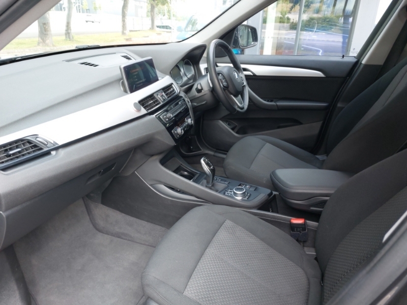 BMW X1 Sdrive 18D Se Step Grey #5