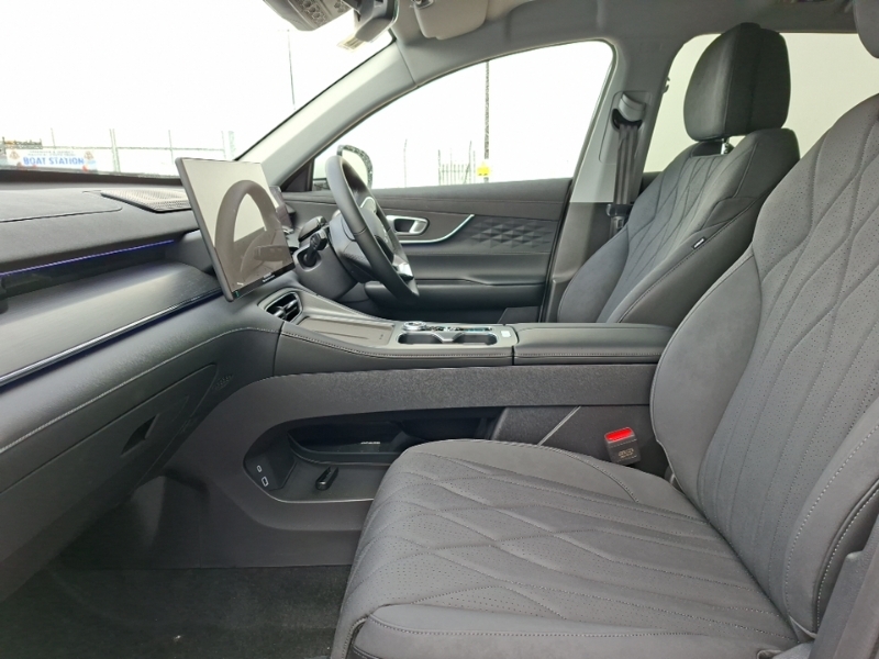 Chery Tiggo 8 1.5T Phev Summit Dht White #5