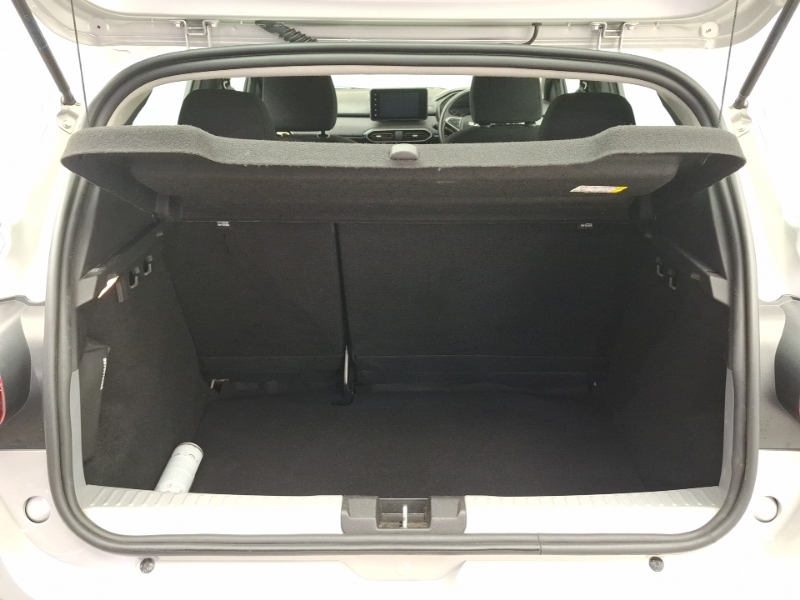 Dacia Sandero Stepway 1.0 Tce Extreme Hatchback Cvt Green #18