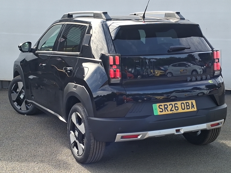 Fiat Panda 83Kw La Prima 44Kwh Black #2