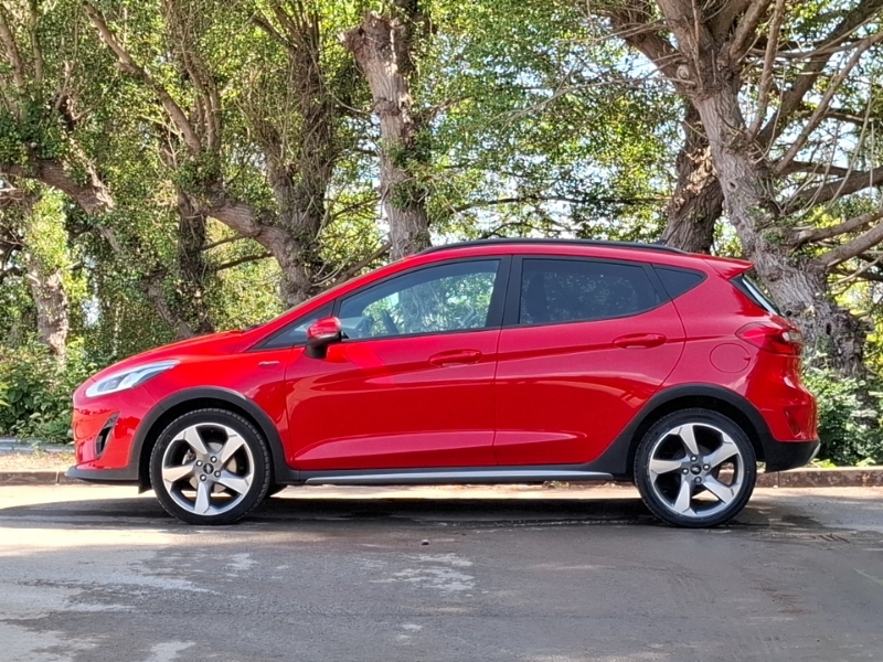 Ford Fiesta 1.0 Ecoboost Hybrid Mhev 125 Active Edition Red #4