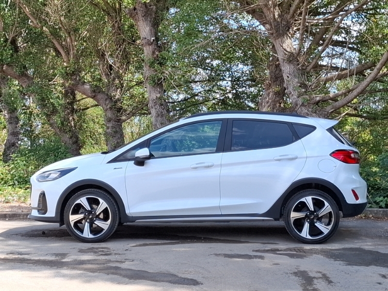 Ford Fiesta 1.0 Ecoboost Active BP73VUJ White #4
