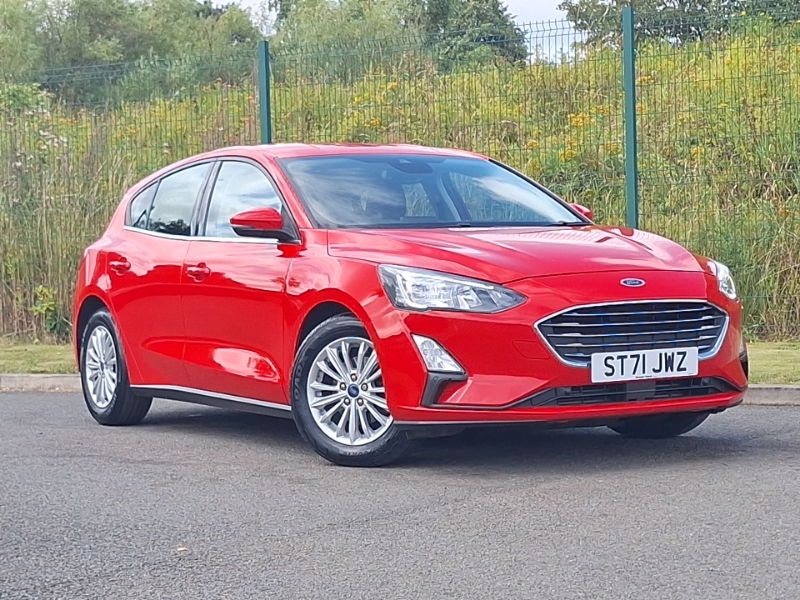 Ford Focus 1.0 Ecoboost 125 Titanium Edition Red