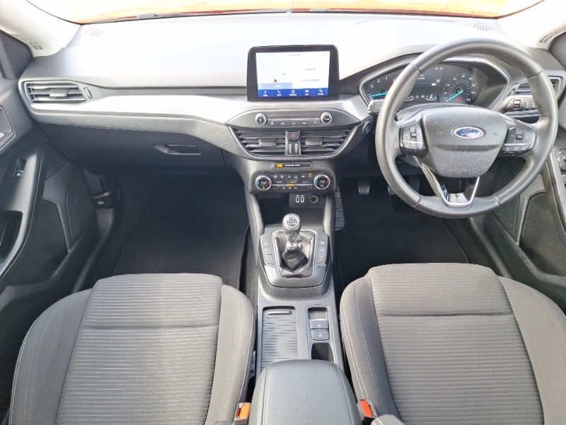 Ford Focus 1.0 Ecoboost 125 Titanium Edition ST71JWZ Red #3
