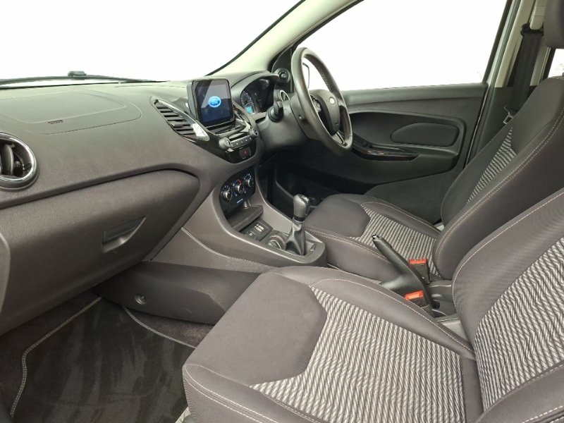 Ford KA+ 1.2 85 Zetec White #5