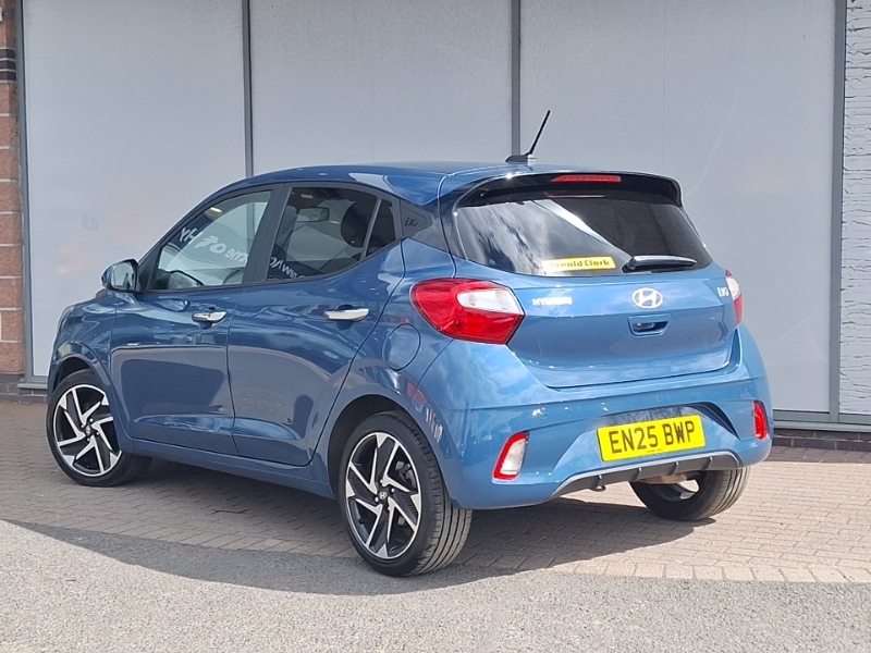 Hyundai I10 1.2 79 Premium Nav Blue #2