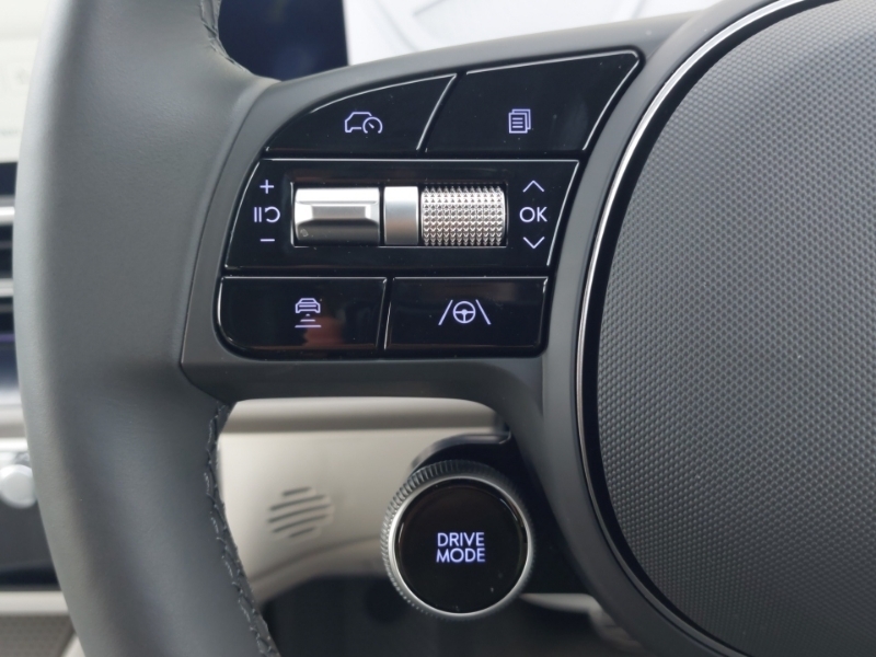 Hyundai Ioniq 6 Premium Gold #12