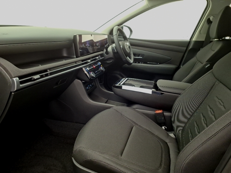 Hyundai Tucson 1.6T 239 Hybrid Element SE26FMO Black #5