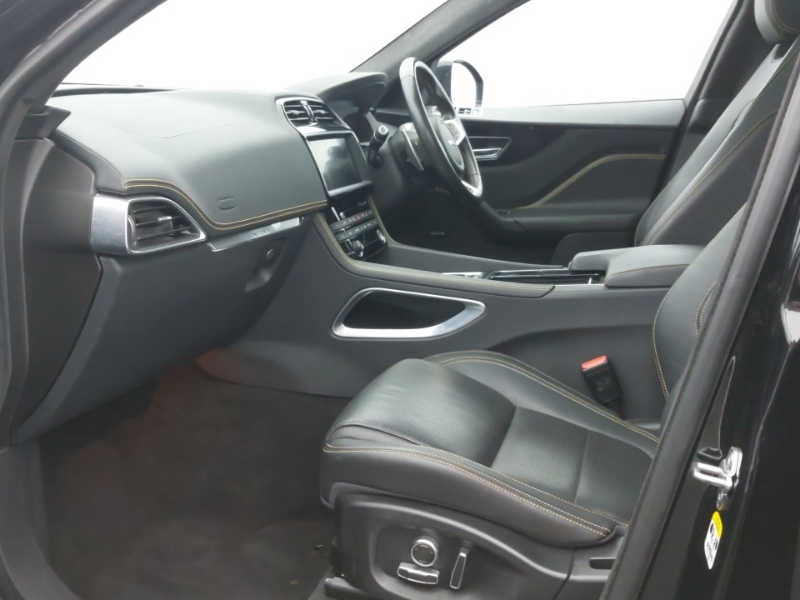 Jaguar F-Pace 2.0 300 300 Sport Awd Black #5