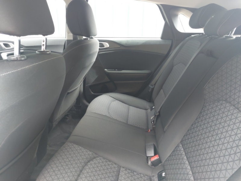 Kia Ceed 1.0T Gdi Isg 2 White #6