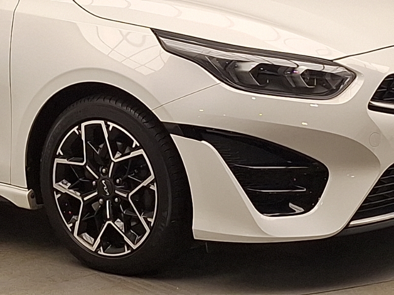 Kia Ceed 1.5 T Gdi 2 Sportswagon Ss Red #20
