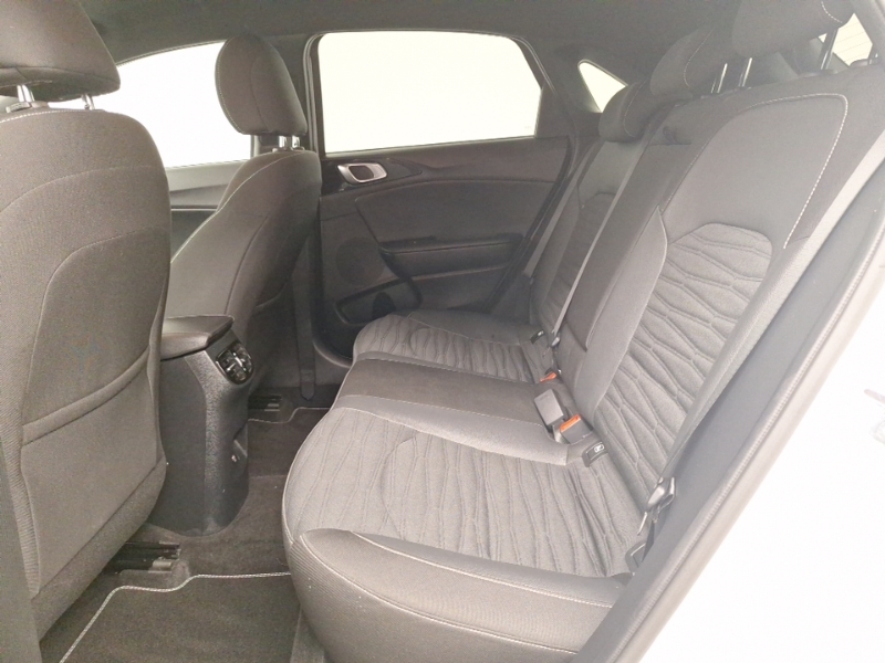 Kia Ceed 1.5T Gdi Isg Gt-line White #6