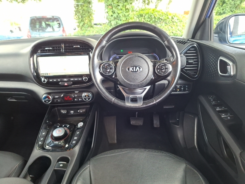 Kia Soul 64Kwh First Edition Suv 201 Bhp White #8