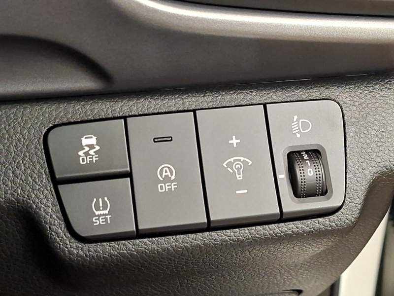 Kia Stonic 1.0 T-gdi 118 48V Gt Line Dct Isg Black #9